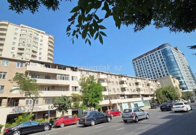 4 otaqlı mənzil Satılır, Nəsimi, Bakı