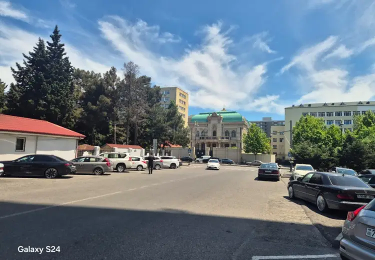 170 m² Obyekt / Ofis Satılır, Yasamal, Bakı