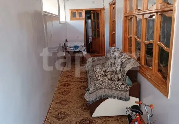 4 otaqlı mənzil , Şəki