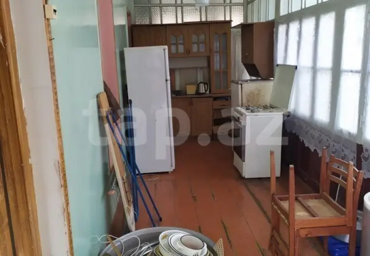 5 otaqlı mənzil , Şəki