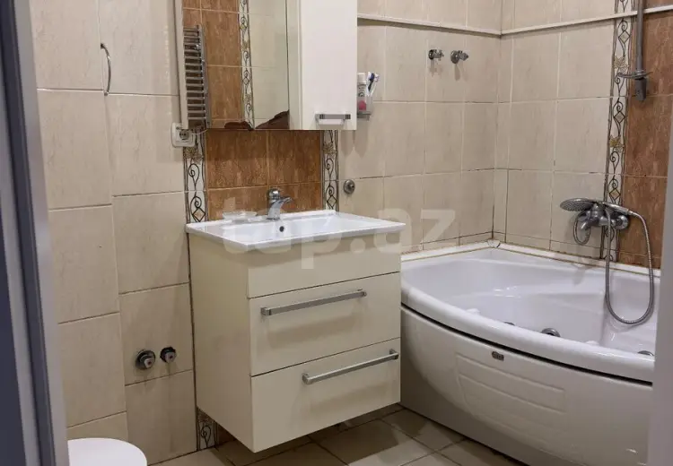 3 otaqlı mənzil , Nəsimi, Bakı