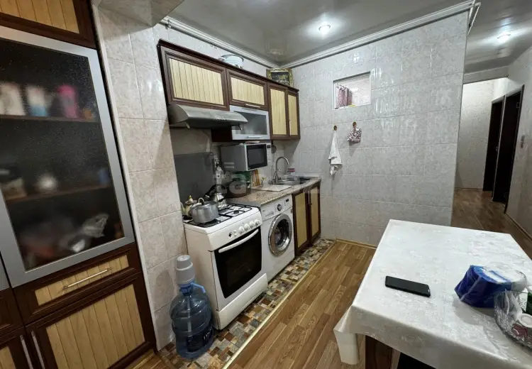 3 otaqlı mənzil , Bakı