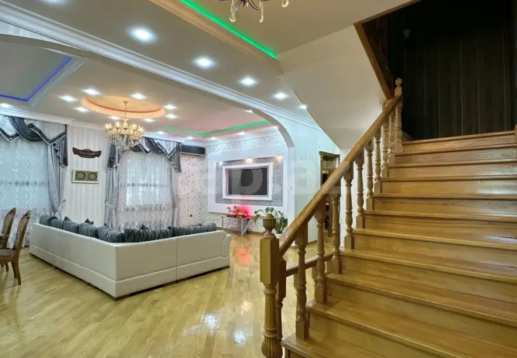 7 otaqlı mənzil Kirayə (günlük), Badamdar qəs., Səbail, Bakı