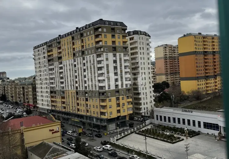 3 otaqlı mənzil , Xırdalan