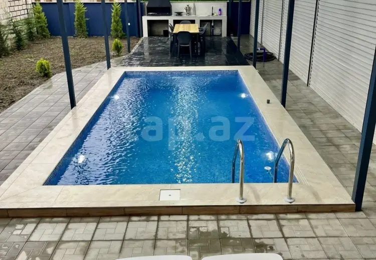 4 otaqlı mənzil Kirayə (günlük), Bakı