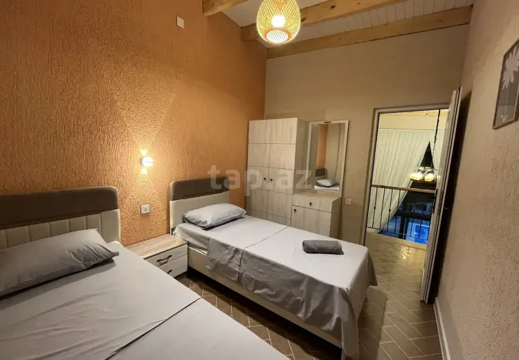 4 otaqlı mənzil Kirayə (günlük), Bakı