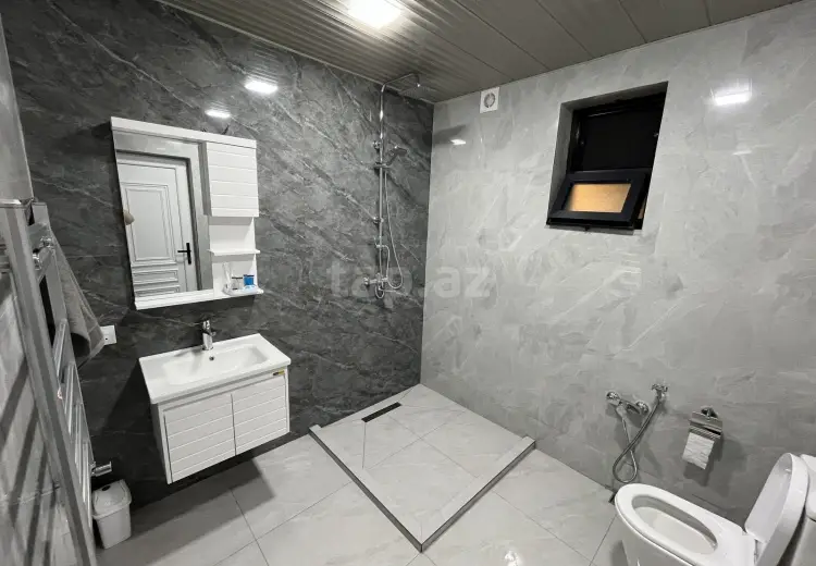 4 otaqlı mənzil Kirayə (günlük), Bakı