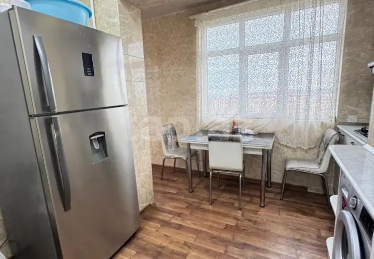 3 otaqlı mənzil , Bakı