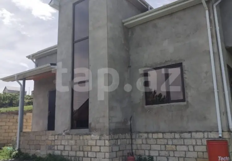 4 otaqlı mənzil , Qusar