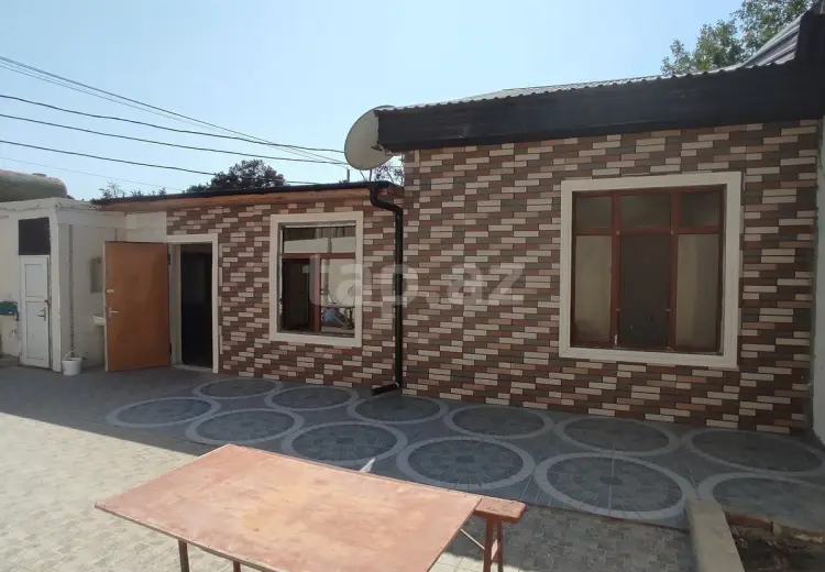 4 otaqlı mənzil , Bakı
