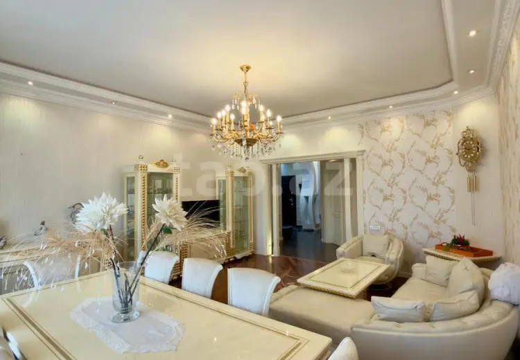 3 otaqlı mənzil , Bakı