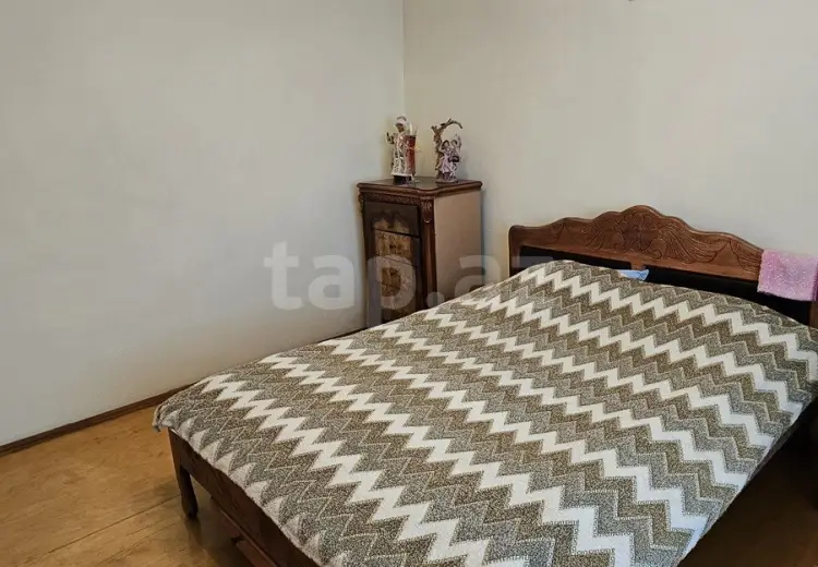 5 otaqlı mənzil , Qusar