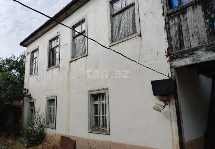 4 otaqlı mənzil , Bakı