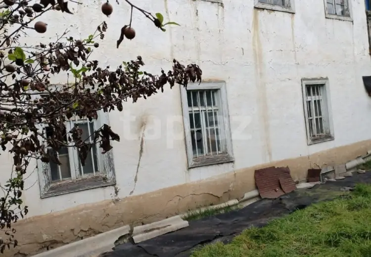 4 otaqlı mənzil , Bakı