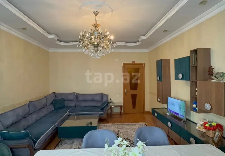 4 otaqlı mənzil , Bakı