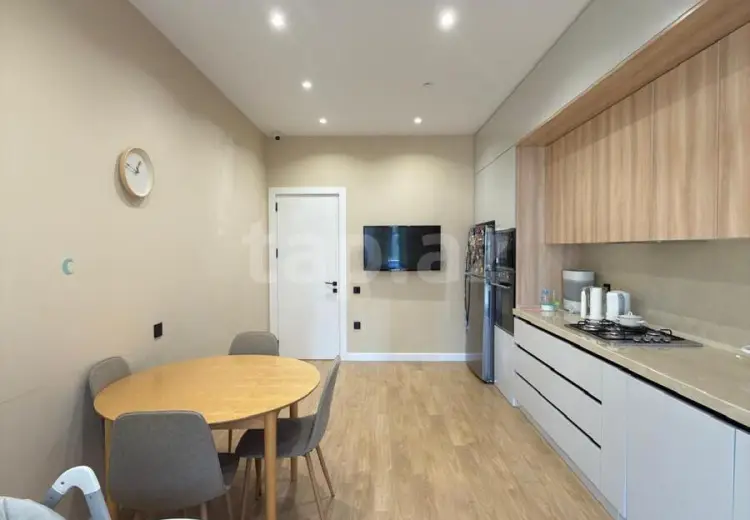 4 otaqlı mənzil , Bakı