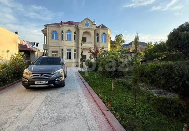 8 otaqlı mənzil , Sumqayıt