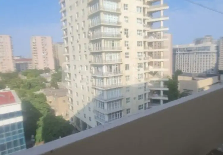 3 otaqlı mənzil , Bakı