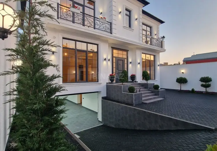 7 otaqlı mənzil Satılır, Badamdar qəs., Səbail, Bakı