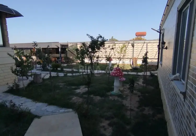 8 otaqlı mənzil Satılır, Goradil, Abşeron