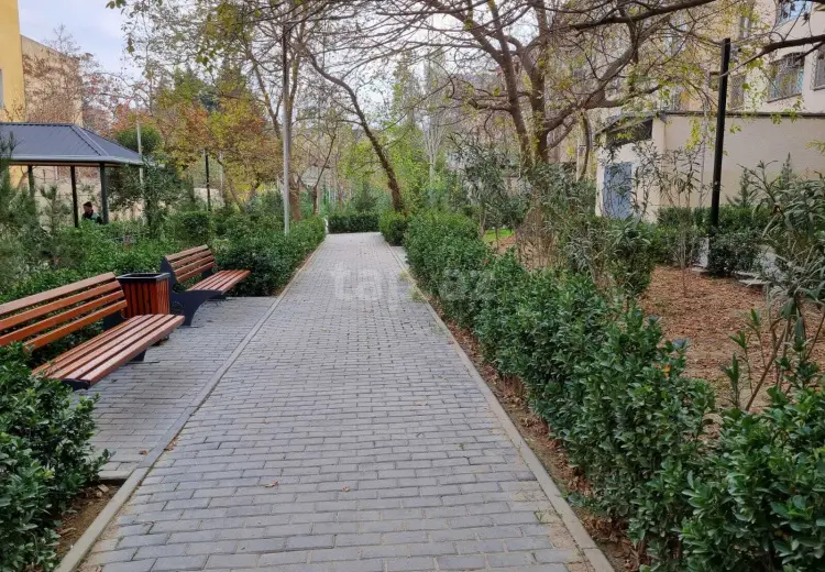 2 otaqlı mənzil , Bakı