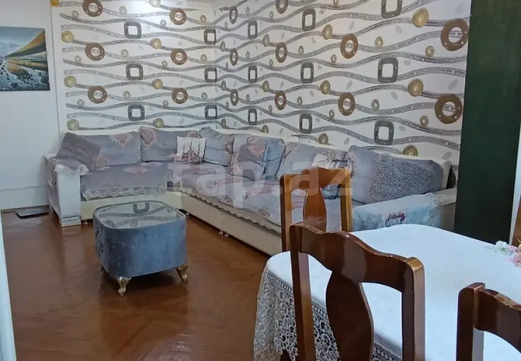 4 otaqlı mənzil , Gəncə