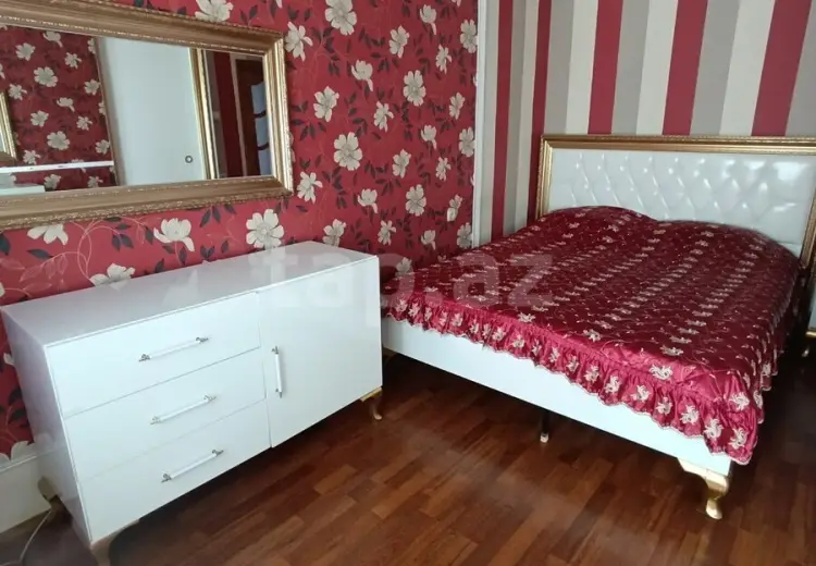 4 otaqlı mənzil , Gəncə