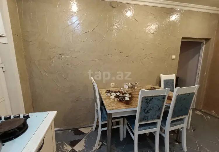 4 otaqlı mənzil , Gəncə