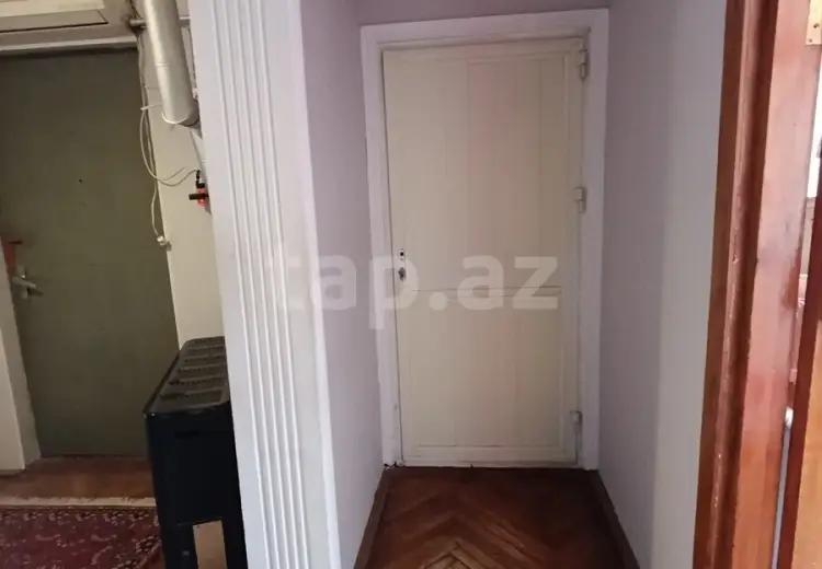 4 otaqlı mənzil , Gəncə