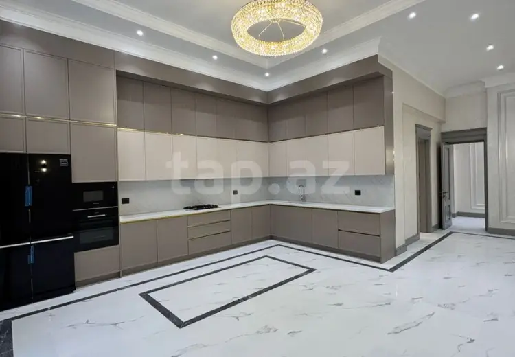 4 otaqlı mənzil , Bakı