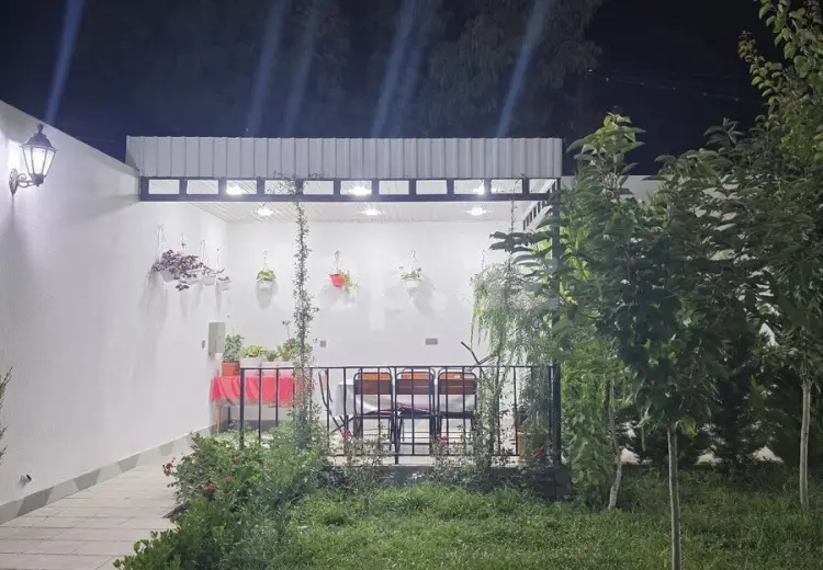 5 otaqlı mənzil , Bakı