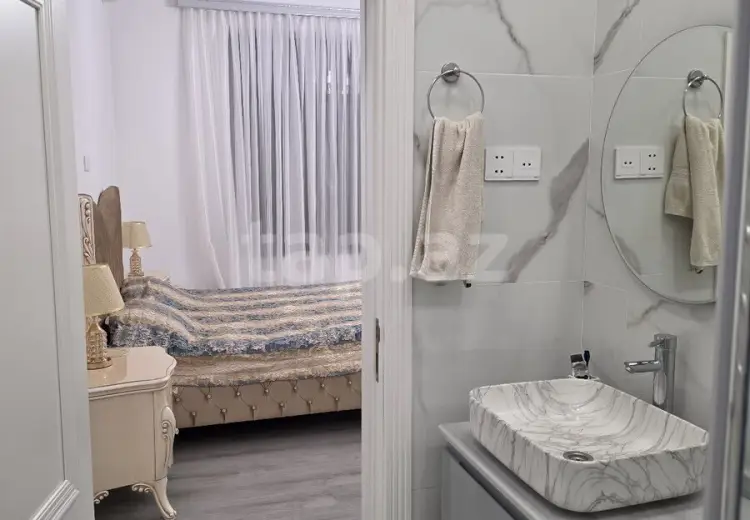 5 otaqlı mənzil , Bakı