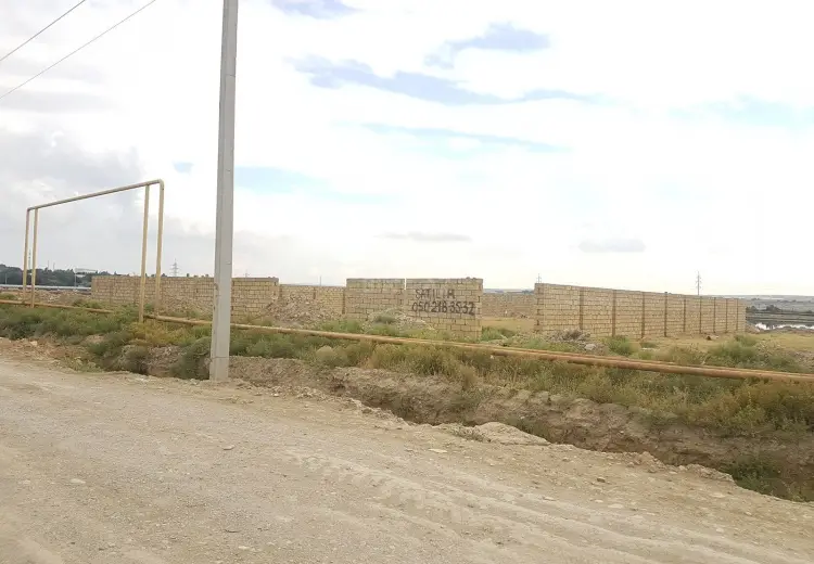 10 sot Torpaq Satılır, Abşeron