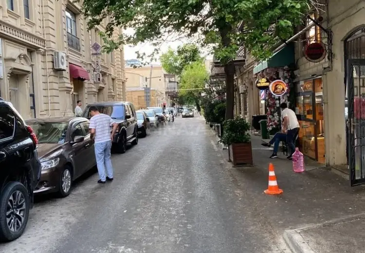 14 m² Obyekt / Ofis Satılır, Yasamal qəs., Yasamal, Bakı