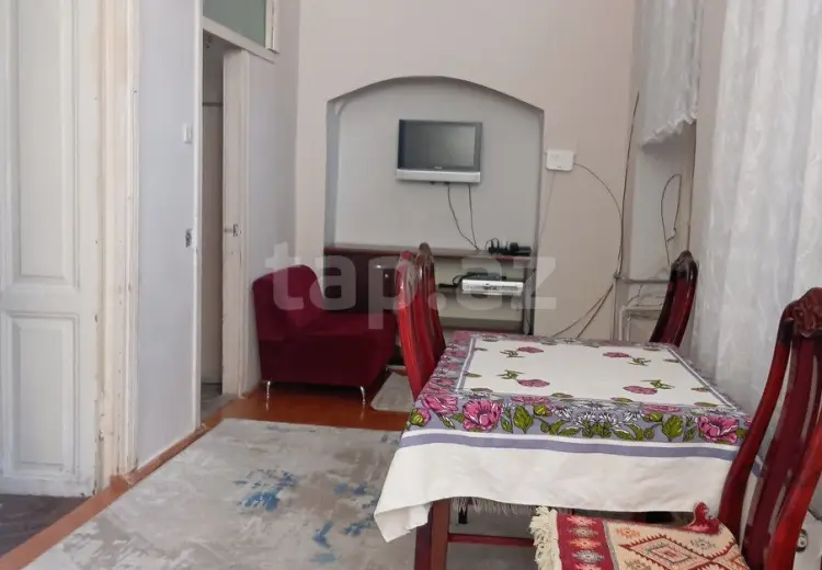 2 otaqlı mənzil Kirayə (aylıq), İçəri şəhər, Səbail, Bakı