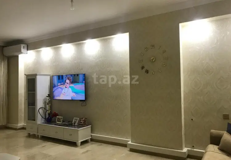 3 otaqlı mənzil , Bakı
