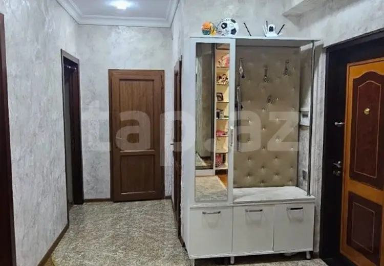 4 otaqlı mənzil , Bakı