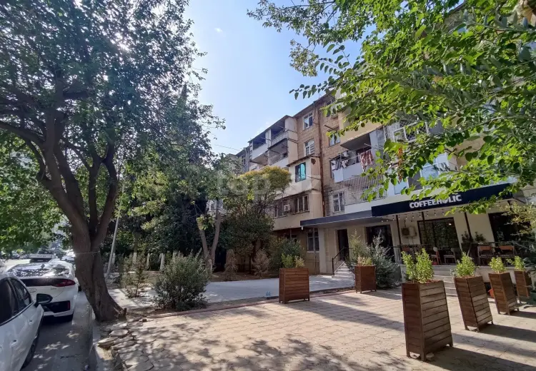 3 otaqlı mənzil , Bakı
