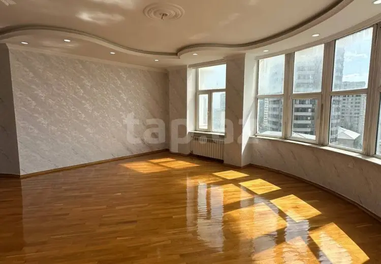3 otaqlı mənzil , Bakı