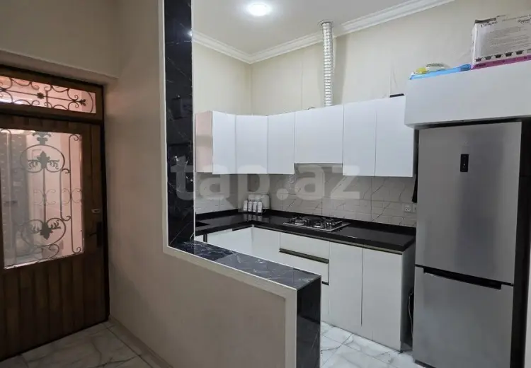4 otaqlı mənzil , Bakı