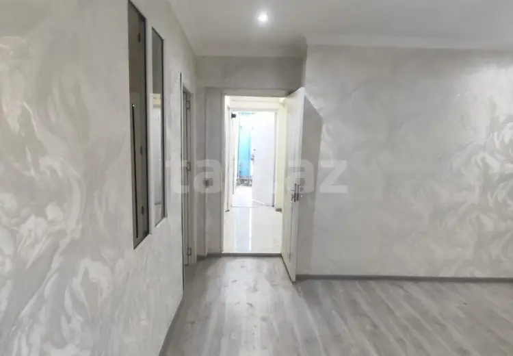 3 otaqlı mənzil , Səbail, Bakı