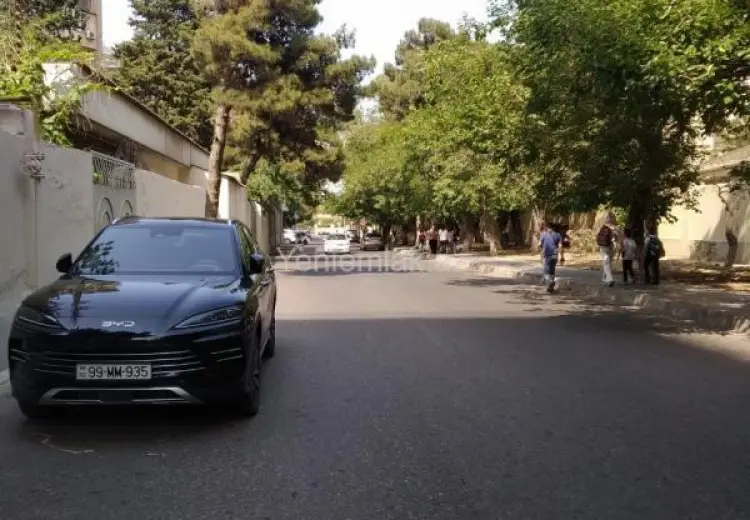 200 m² Obyekt / Ofis Satılır, Montin qəs., Nərimanov, Bakı