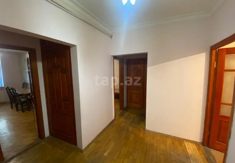 4 otaqlı mənzil Kirayə (aylıq), Bakı