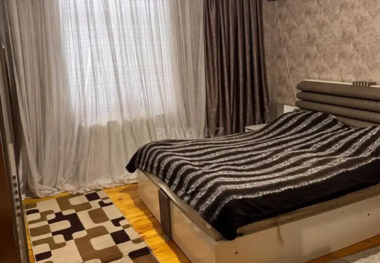 6 otaqlı mənzil Satılır, 8-ci kilometr, Nizami, Bakı