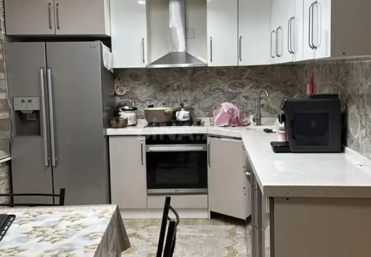 6 otaqlı mənzil Satılır, 8-ci kilometr, Nizami, Bakı