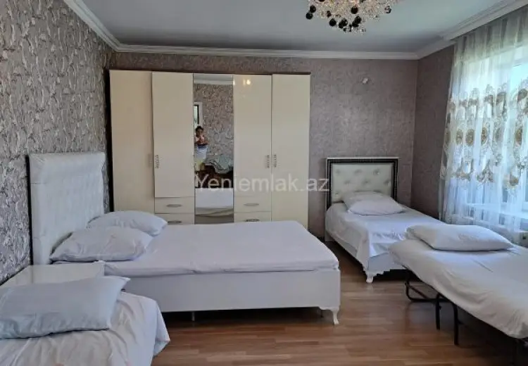4 otaqlı mənzil Kirayə (günlük), Qəbələ