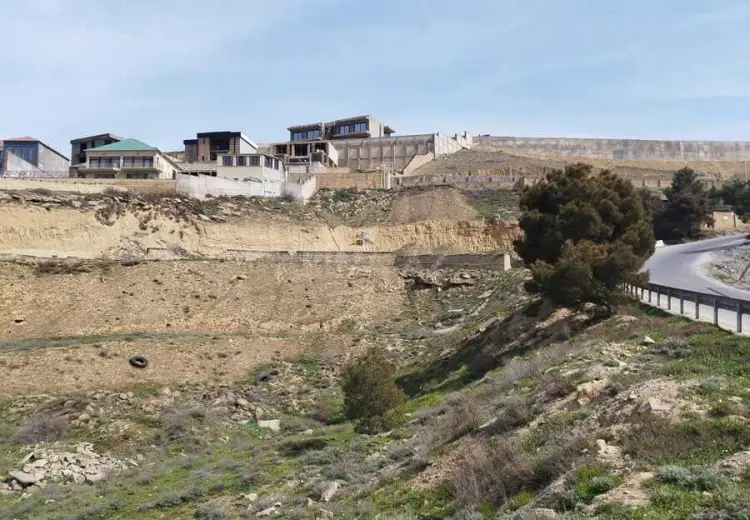 12 sot Torpaq Satılır, Badamdar qəs., Səbail, Bakı