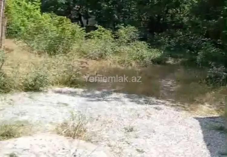 12 sot Torpaq Satılır, Xızı