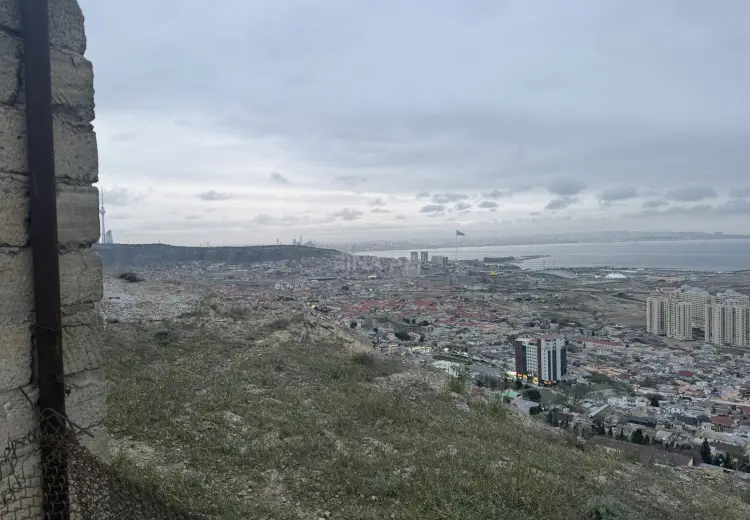 27 sot Torpaq Satılır, Badamdar qəs., Səbail, Bakı