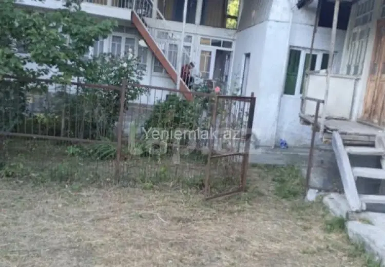 5 otaqlı mənzil Satılır, Şəki